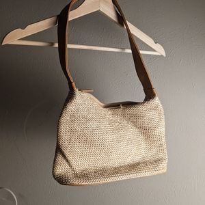 Natural shoulder bag